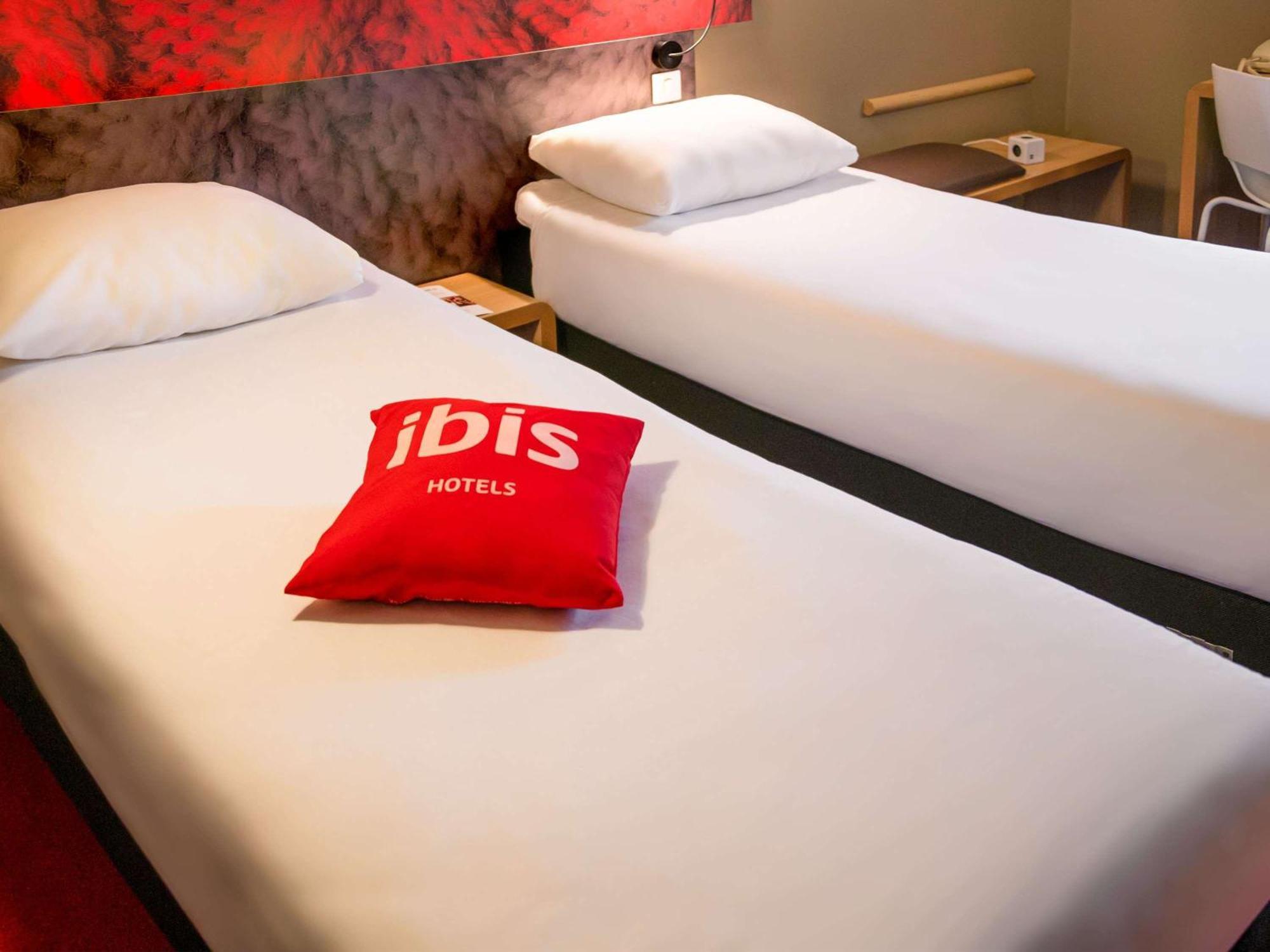 Ibis Saint-Omer Centre ภายนอก รูปภาพ